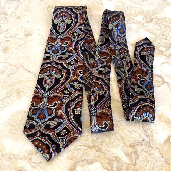 Alfred Sung 100% Silk Paisley Tie - Picture 1 of 6